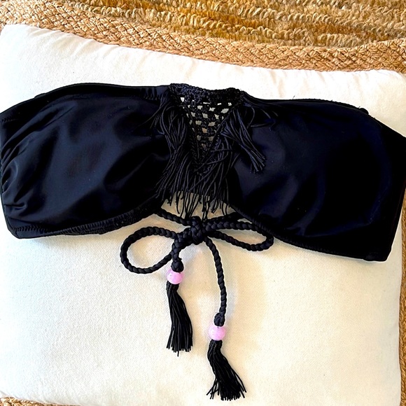 Victoria's Secret Other - 3/$15 Victoria's Secret black Fringe bikini top Large